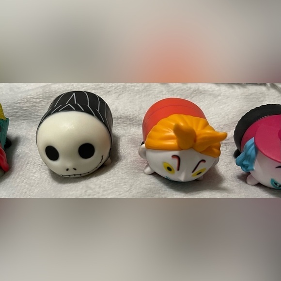 Lot of (9) Nightmare Before Christmas Figures - Picture 3 of 12